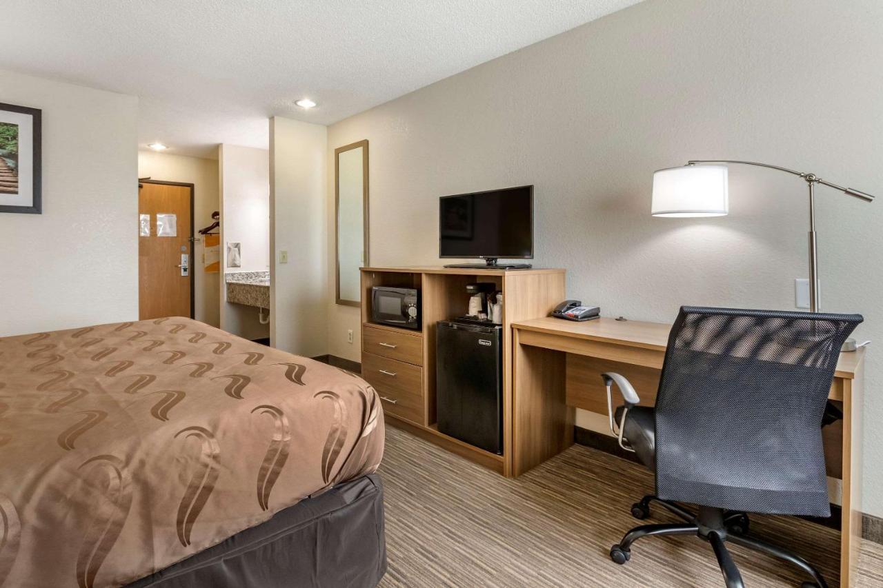 Quality Inn Creston Exterior photo